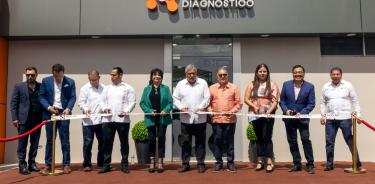 El secretario genera del SNTE entregó el primer Centro de Diagnóstico Integral, en Mexicali.