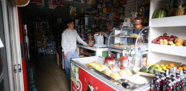 Crisis de energía eléctrica golpea a los ecuatorianos/
