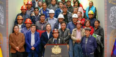 La COB logró en negociaciones con el presidente de Bolivia, Luis Arce, un aumento de 5,58 % el salario mínimo nacional y un alza del 3 % al haber básico