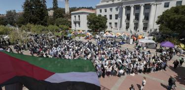 Manifestación propalestina en el campus de la Universidad de California en Berkeley