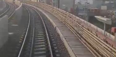 Al emprender la circulación en el área de curvas, los trenes de L12 generan un ruido de pánico.