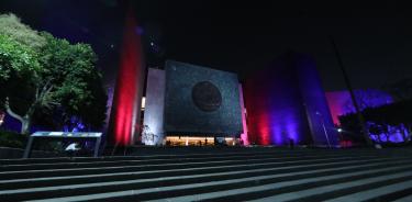 Desde la Cámara de Diputados, la noche del viernes PAN y PRI denunciaron ataques contra sus candidatos al gobierno de Puebla y a una diputación federal.
