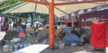 Conferencia de prensa de vecinos sobre los albergues y campamentos migrantes en las calles de la colonia Juárez