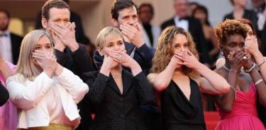 Elenco de ‘Moi aussi’ en Cannes.