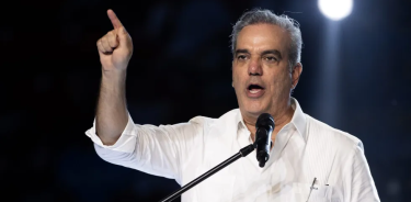 El presidente dominicano, Luis Abinader, reelecto para otros cuatro años