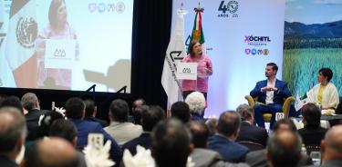 Xóchitl con integrantes del Consejo Nacional Agropecuario