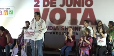 Gerardo Fernàndez Noroña criticó a la aspirante presidencial Xóchitl Gálvez, quien dijo que ya había superado a la morenista Claudia Sheinbaum en la tendencia del voto