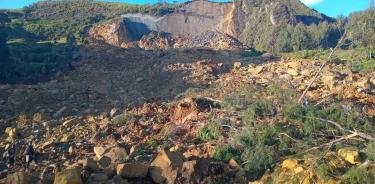 La aldea de Kaokalam desapareció totalmente bajo el alud que se desgajó de la montaña al fondo