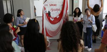 Mujeres participan en una serie de actividades en el marco de la “Jornada por el día mundial de la salud menstrual”, Guadalajara, Jalisco (México).