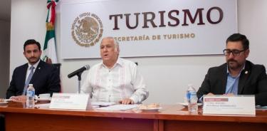 El secretario de Turismo, Miguel Torruco Marqués, y el secretario de Turismo de Baja California, Miguel Aguíñiga Rodríguez, encabezaron la instalación del Comité Organizador de la 49 edición del Tianguis Turístico 2025.