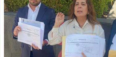 Diputada de Morena Cecilia Suarez muestra denuncia