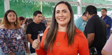 Jessica Ortega emitió su voto desde su casilla en Jiutepec.