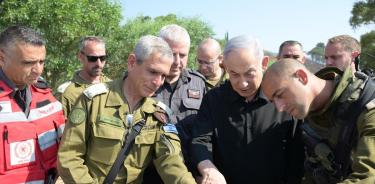 Netanyahu en una vista a las tropas apostadas en la frontera con Líbano