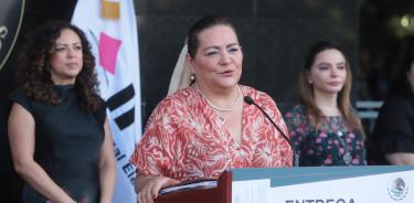 Guadalupe Taddei, consejera presidenta del INE, durante la entrega de constancias de mayoría relativa.