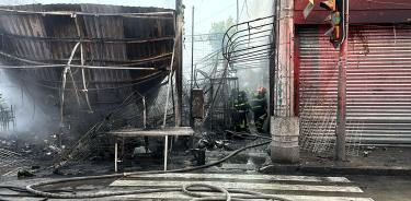 Incendio en Mercado de la Merced afectado a varios locales