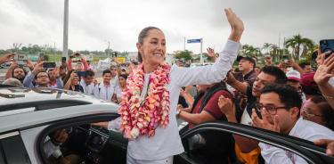 La virtual presidenta electa, Claudia Sheinbaum Pardo, a su llegada a Minatitlán, Veracruz, para acompañar al presidente Andrés Manuel López Obrador a una gira de trabajo