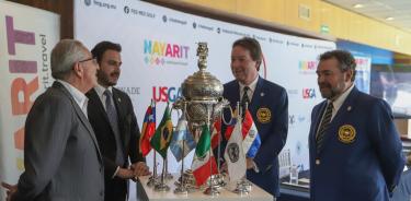 Conferencia de prensa sobre el torneo amateur de Golf en México