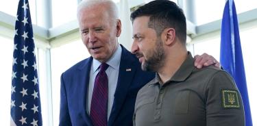 Zelenski junto a su mejor aliado, Biden ¿seguirá la alianza si gana Trump? (X)