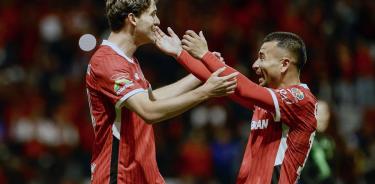 Al final Toluca celebra su victoria en el Nemesio Diez