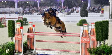 Carlos Hank y su caballo Porthos Maestro WH Z  durante una competencia