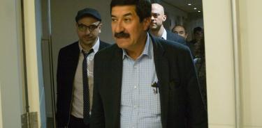 Javier Corral esta a unos días de rendir protesta como senador y con ello obtener fuero