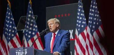 El candidato presidencial republicano Donald Trump en un mitin de campaña en el Harrah'Äôs Cherokee Center en Asheville, Carolina del Norte