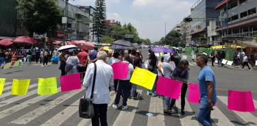 Autoridades inician diálogo con vecinos por plazas chinas irregulares en el Centro Histórico