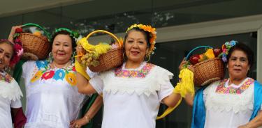 Grupos de danza compartieron su talento.