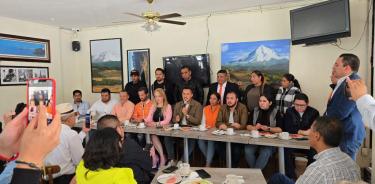 Militantes de MC en el Edomex, en conferencia de prensa.