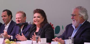 Clara Brugada sostiene reunión con sectores empresariales de la CDMX