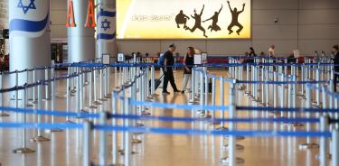 El aeropuerto internacional Ben Gurion de Tel Aviv apenas estuvo cerrado un par de horas, aunque muchos pasajeros desistieron de intentar tomar un vuelo