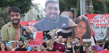 Familiares de los rehenes se manifiestan este miércoles en Tel Aviv contra la intransigencia del primer ministro Benjamin Netanyahu