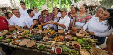 La gobernadora de Quintana Roo, Mara Lezama, ha mantenido su impulso para más beneficios para indígenas mayas y comunidades rurales/