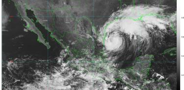 Este 10 de septiembre, la tormenta tropical Francine continúa avanzando hacia Tamaulipas con lluvias intensas, vientos fuertes y oleaje elevado