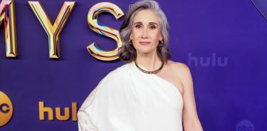 La cineasta Issa López en los Premios Emmy.