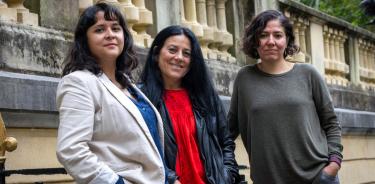 La actriz Sandra Lorenzano y las directoras Astrid Rondero y Fernanda Valadez.