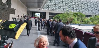 Elena Poniatwska presente en San Lázaro.