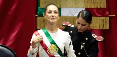 Claudia Sheinbaum asume como primera presidenta de México