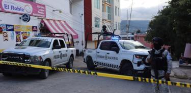 El presidente municipal Alejandro Arcos Catalán fue decapitado y sus restos fueron localizados en la colonia Villas del Roble de la capital.