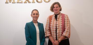 La presidenta de México, Claudia Sheinbaum, se reunió con la economista Mariana Mazzucato en Palacio Nacional para discutir iniciativas sobre innovación