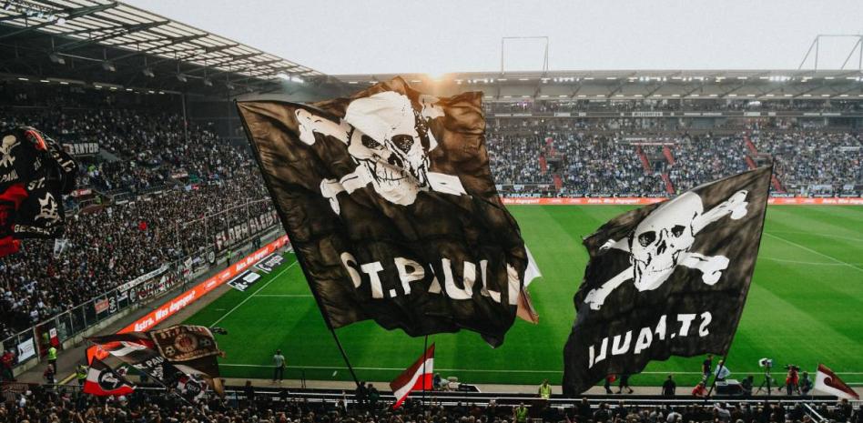 St. Pauli: el club de futbol que lucha contra el racismo y la homofobia
