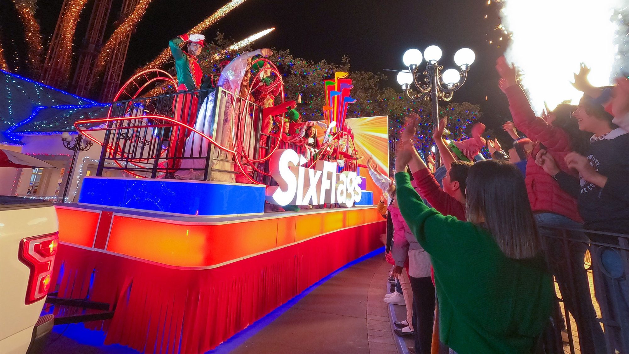 Christmas in the Park en Six Flags celebra su décimo aniversario