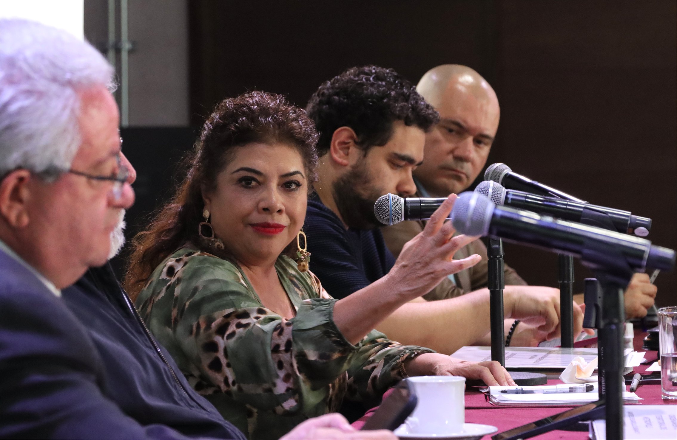 Clara Brugada afina detalles de su proyecto de gobierno con su